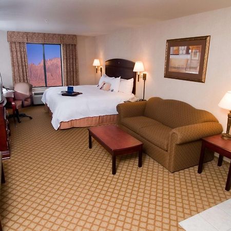 Hampton Inn & Suites Фармингтон Экстерьер фото