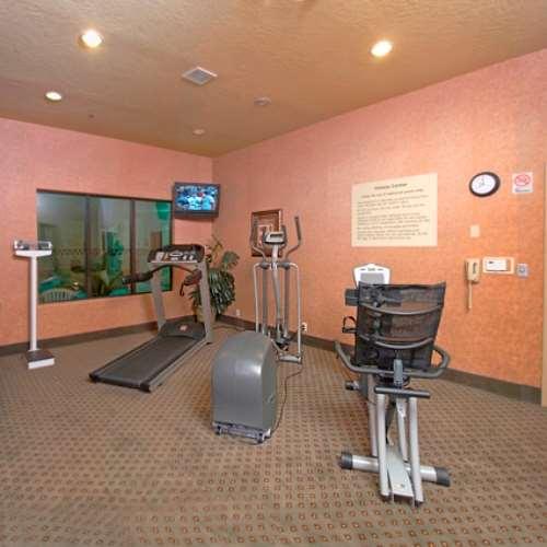 Hampton Inn & Suites Фармингтон Удобства фото