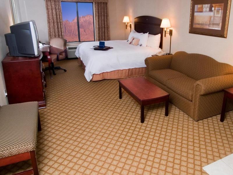 Hampton Inn & Suites Фармингтон Экстерьер фото